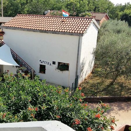 Kuca Za Odmor Petra Apartment Cepljani Екстериор снимка