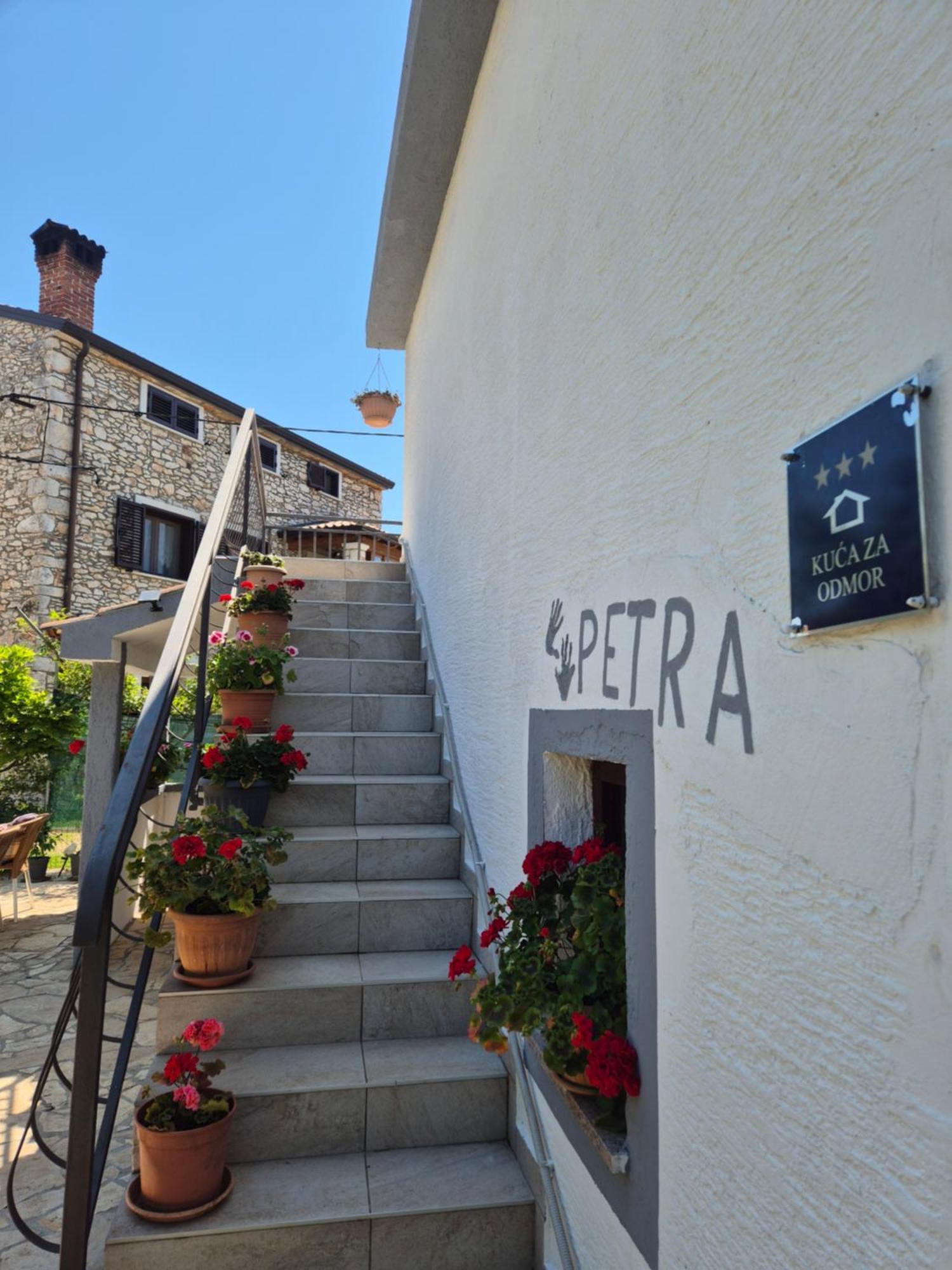 Kuca Za Odmor Petra Apartment Cepljani Екстериор снимка