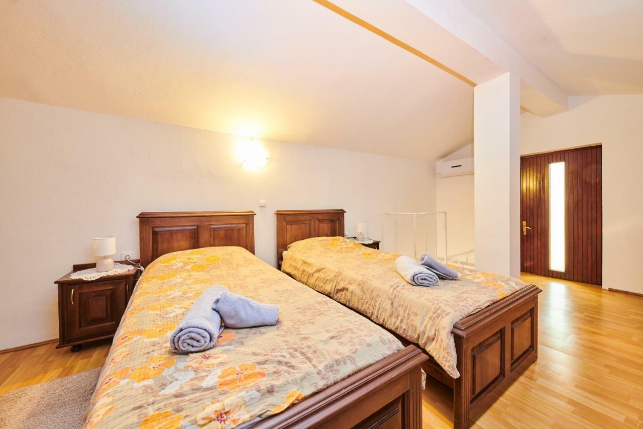 Kuca Za Odmor Petra Apartment Cepljani Екстериор снимка